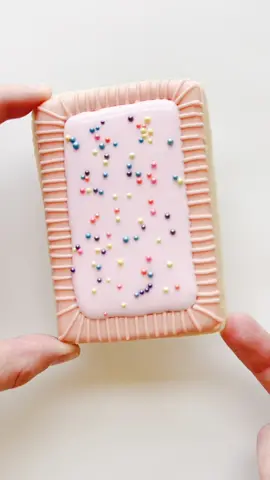 What is your favorite kind of Pop-Tart?! Frosted strawberry was always the winner in my house. 🍓#cookievideo #cookiedecorating #cookies #cookiesoftiktok 
