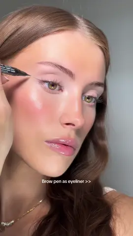 Love using a brow tint pen for eyeliner and freckles  ✨ #makeuptips #eyelinertutorial #makeuphacks 