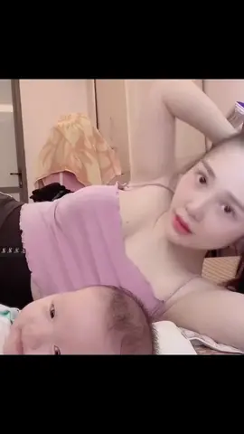 Breastfeeding Vlogs 2023 !! #normalizebreastfeeding #breastfeeding #momdaily #newborn #kids #fyp #foryou 