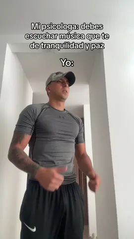 Sheee shabeee #perreo #reguetonantiguo #amantesdelperreo #regueton #clasicosdelreggeaton #oldschoolperreo #humor #musica #colombia 