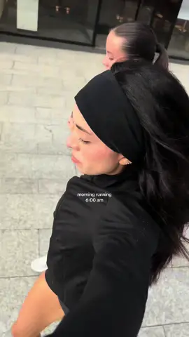 Morning running. 😮‍💨 @Val  #fyp #foru #foryou #Running #morningrunning #minivlog #runningaesthetic 