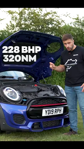 The stats behind the Mini Hatch JCW #mini #minijcw #cars #carsoftiktok #carreview #fyp #xyzbca #hothatch