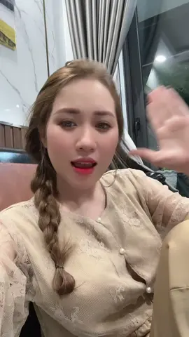 Cậu yêu tớ khong