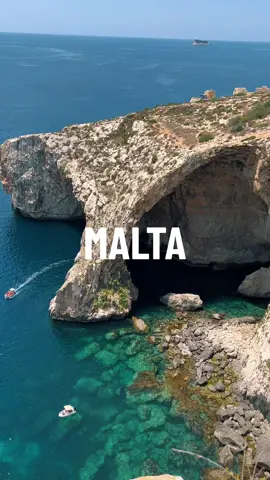 A week of sun and swims in Malta ☀️⛱️ 📍 Valletta, Three Cities, Mdina, Marsaxlokk Harbour, St Julian’s, Melleiha, Popeye Village  🏖️ St Peter’s Pool, Ghar Lapsi Divesite, Golden Bay, Anchor Bay Divesite, Blue Grotto, Coral Lagoon, Bajja tal-Qroll, Blue Lagoon (Comino)  GOZO  📍 Qala, Victoria, Tal-Mixta Cave  🏖️ Hondoq ir-Rummien, Ta’Bumbarin, Dahlet Qarrot, Wied il-Ghasri, Blue Hole, Inland Sea Dive Site  #malta #gozo #comino #bluelagoon #bluegrotto #valetta 