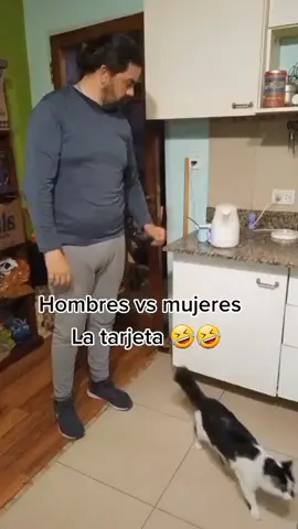 🤣🤣🤣#pareja #comedia #viral #lasuyelbarba #hombres #mujeres #videosvirales #vidacotidiana @Susan y  Barba oficial. 