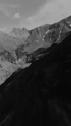 🎧🖤 Barbie fan?  #fypシ #fyp #lyrics #foryou #music_craziness 