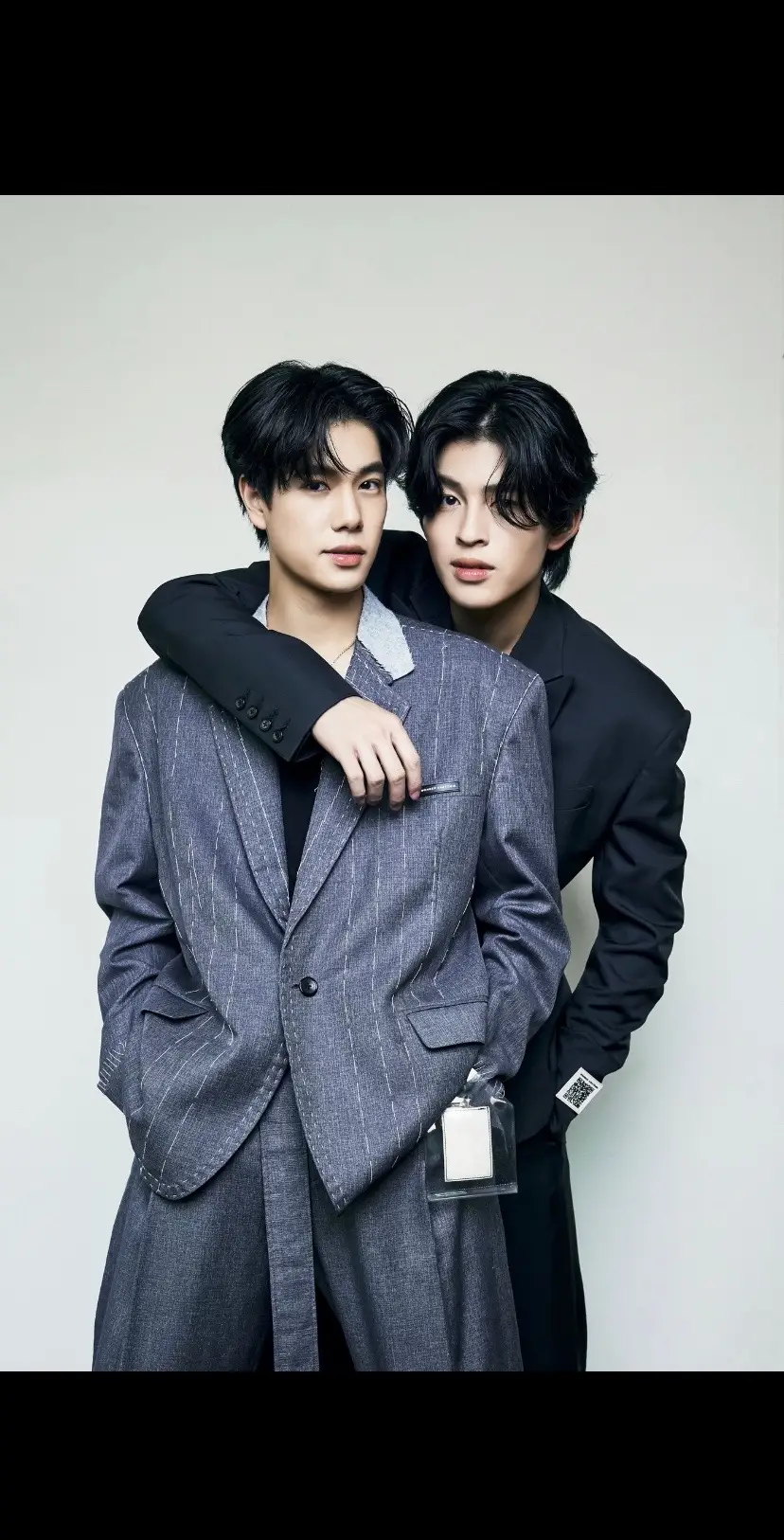 I cant wait for more pictures to drop {From SoCool Magazine} #PondPhuwin #phuwintang #pondnaravit 