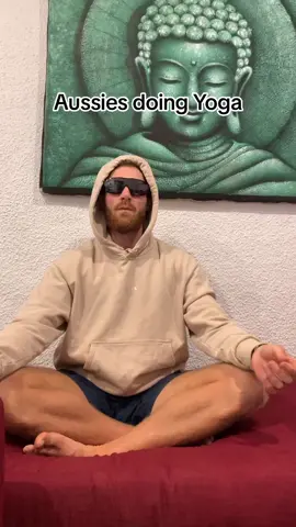 Aussies doing Yoga #yogagirl #omm #yogaflow #aussieyoga 