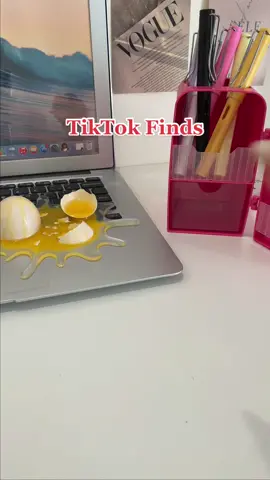 How do u think of this pencil? #uk #fyp #tiktokmademebuyit #goodlife #trendnews #trendhunter #summersale #schoolhacks #studenthacks