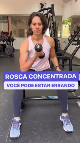 A rosca concentrada é fácil de executar, mas você sabia que um pequeno erro pode prejudicar o movimento? 🏋️‍♂️💪  Evite erros comuns e maximize seus resultados no treino de bíceps! 🚀  Quer mais dicas de execução de exercícios? Clique no link da Bio! 📚 #RoscaConcentrada #Fitness #Saúde #BemEstar #TreinoEficiente #DicasDeTreino #Bíceps #ExercícioCorreto