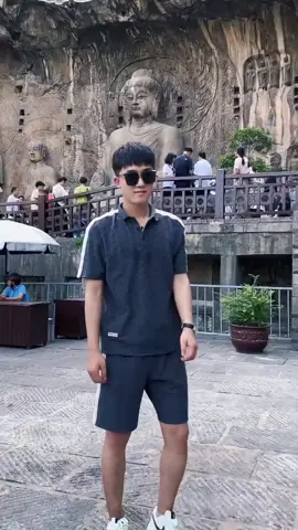广场舞 经典歌曲  帅哥 #帅哥 #广场舞  #经典老歌  #イケメン #dance #ダンス #foryou #fyp #handsome #handsomeboy 