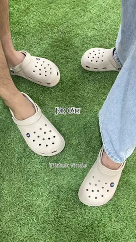 #fyp #trending #fypageシ #drewcrocs #couple #menandwomen 