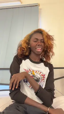 Just don’t breath that’s all 🌹🖤 