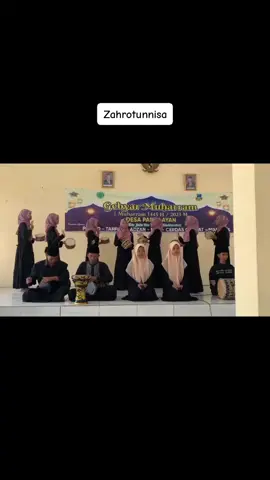 Gerakan marawis simple mudah ditiru kalau ada gerakan yang salah atau kurang kompak mohon di ma'lum persoalannya kita masih belajar terima kasih😌#marawis #sholawat #muharam 