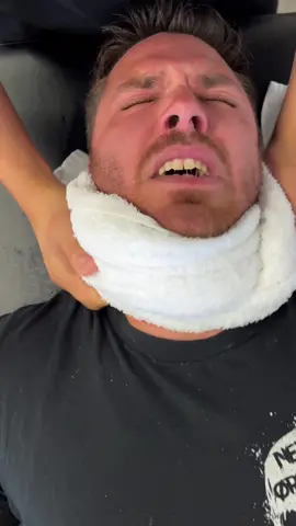 EMOTIONAL: Veteran has 13 years of pain cracked away, can finally sit normally #ringdinger #backpainn #neckpain #decompression #herniateddisc #veteran 