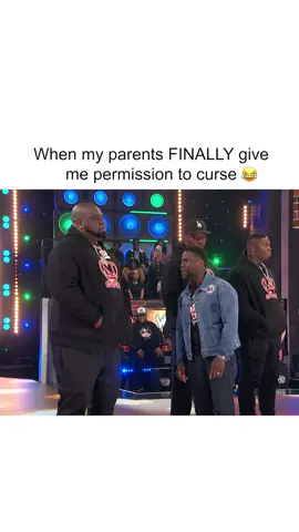 Kevin really talking that talk 😂 #WildNOut #kevinhart #kevinhartcomedy #football #roasts