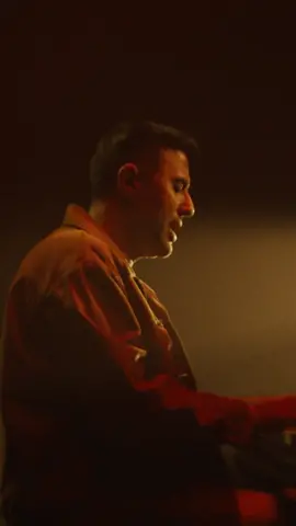 اسمعوا اغنية #غروب دلوقتي على كل منصات الأغاني و الفيديو على اليوتيوب 💚🎉 قولولي اكتر اغنية بتسمعوها من البوم #رايق لحد دلوقتي 🎶 #رايق #حمزةنمرة #غروب ‏#Raye2 ‏#HamzaNamira