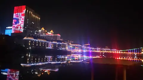 🌉လောက်ကိုင်မြို့အလှနေရာပေါ့😊         🖤အသဲပေးအုန်း❤️
