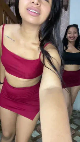 #fypシ #viral #parati #hermanas 😚😚@Naye ♡ @Yesenia Marilyn ♥️ 