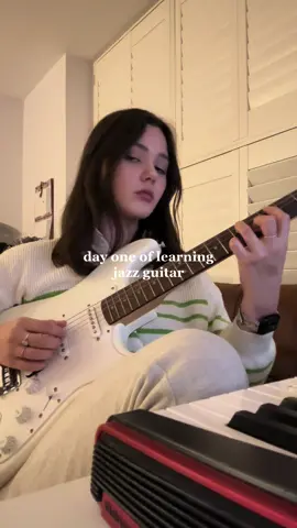 my electric guitar was feelin v lonely, so here’s some rusty jazz chord practice 🎸#electricguitar #learningguitar #jazzguitar #jazz #jazztok #guitartok #fyp #foryou #viral 