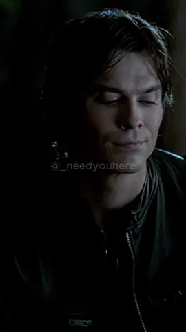 Essa cena 🥹 essa amizade é linda | Série: The Vampire Diaries 🎬 #damonsalvatore #alaricsaltzman #thevampjrediaries #fy #viral 