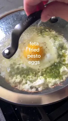 when two trends collide….#pestoeggs #fetafriedeggs  what should we try next? 🤔 shoutout to @Amy Wilichowski for the brilliant pesto egg hack 🌿