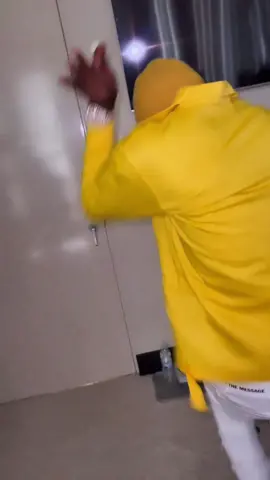 Yoo what is youngboy on😂                        #fypシ #foryoupage #funny #nbayoungboy #pumpedupkicks #wockst★rz #trending #lol #dancing 