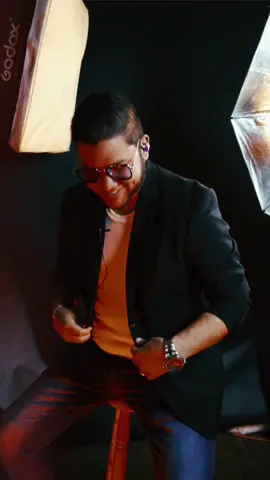 Muy Pronto nos volveremos a ver en una nueva edición de mi programa en vivo con Juan Bohorquez bajo la producción de @Jpeg soluciones  ¡No te lo pierdas! . . . . . . #expectativas #nuevo #pronto #viralreelsvideo❤️ #viralreels #proximamente #artistas #talent #talentovenezolano🇻🇪 #presentador #tvshow #showtek #instagramers #instagramreels #fam #famous #reelsinstagram #newpost #viralpost #postit ##latepost #videoedits #repostandroid #repostw10 #repostandroid #repostw10par