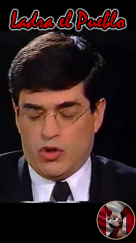 Bayly entrevista a Belmont. Jaime Bayly pone en aprietos a Ricardo Belmont, a pesar de todo el escándalo, los accionistas de RBC siguen esperando que les devuelvan su dinero. Siguenos tambien en: https://www.youtube.com/@Ladraelpueblo  #foryou #parati #shortstory #jaimebayly #ricardobelmont #rbctelevision