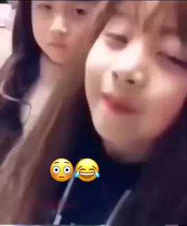 How  didn’t notice it#😳😳 #wtf #foryouu #😂😂 #fyp #oops #virall #trending #followmemes420601andmemes42060 #memes420601 #memes42060 #memes #support #laugh 