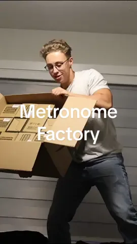 Lets get @Dan Povenmire to see this #metronome #phineasandferb 