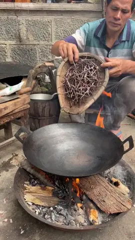 Sichuan Top Intangible Cultural Heritage Food Old Pork#rural #delicacy #cooking