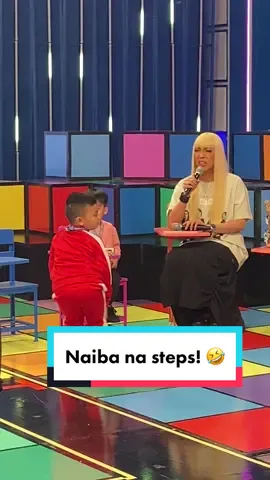 Naiba na ang dance steps! 😂 