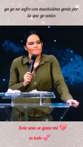 no sufras por quien no te quiere en su vida.. Dios te ama 💖🙌🏻#diosteama #yeseniathen #enparati #fypシ #fyp #xybca #paratipage #bendiciones #yeseniathenreflexiones🌷 #empatiaporfavor #Dios #tiktok #paratitiktok #viral ##diostebendiga #jesus ##reflexiones #consejos 