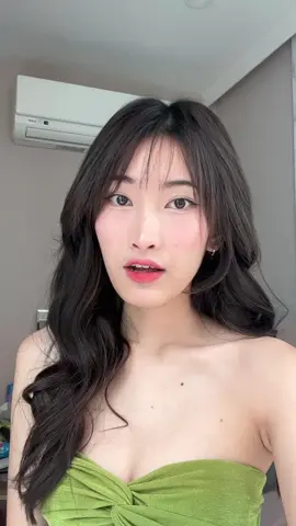 I'm so shy but I would like to give you a kiss 💋  #asiangirl #trending #sweet #fyp 