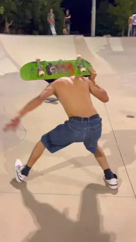 Bro's speaking in skate 📸: @a.vooid #funny #skate #Skateboarding #skateboardtricks #fyp #viral