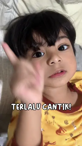 mundur dikit gais kelewatan cantiknyaa