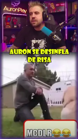 Auron se mata de la risa en directo 🤣 @Auron Play  #auronplay #auronplayclips #reaccion #auroners #perro #risas #parati 