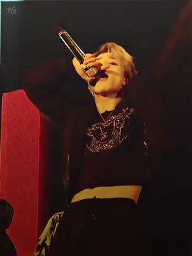 smoothest body rock i‘ve ever seen #jimin #parkgiirl 