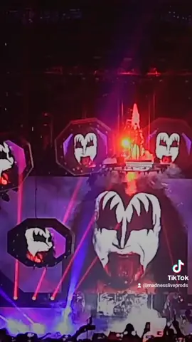 ￼￼ YA ESTÁ AQUÍ LA AFTERMOVIE DE ROCK IMPERIUM FESTIVAL 2023 ￼￼ ¿Estuviste en la segunda edición de Rock Imperium Festival el pasado mes de junio? ￼ ¡Entonces es muy probable que aparezcas en la aftermovie oficial del festival! ￼ Si no estuviste, este vídeo es un resumen perfecto de todo lo que se vivió el pasado 23, 24 y 25 de junio. ¡Nos vemos en 2024! ￼￼￼ 😎 Aftermovie completa en https://www.youtube.com/watch?v=0r2vRoy0GTk&ab_channel=RockImperiumFestival ￼ Entra en www.rockimperiumfestival.es ￼