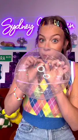 Should I try again and make it BIGGER⁉️😳