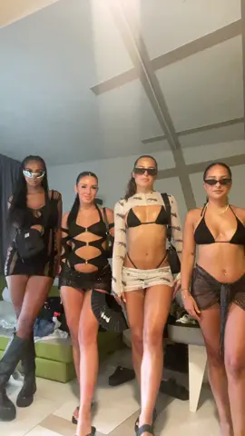 Ibiza fit checks, enjoy #ibiza2023  #ibizafitcheck #ibizaoutfits 