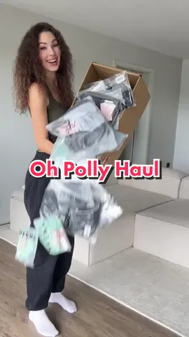 Which outfit is the best?