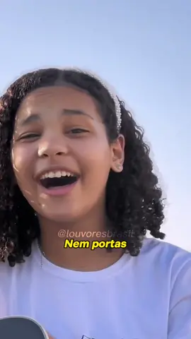 Se liga nesse som 🥰 Canção: O Escudo Voz: Maria Marçal #louvoresbrasil #gospel #sobregospel 