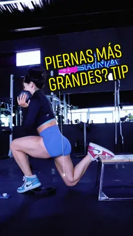 Te comparto una de las variantes que me encanta hacer. Si tienes duda estaré contestando los comentarios🩷✨👏🏻 #tutorial #cuadriceps #ejercicio 