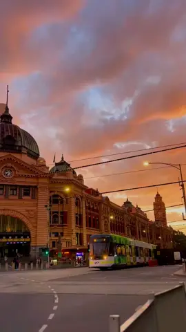 ❤️😍🇦🇺 #rsk #australianvibe #australia🇦🇺#melbournelife  #internationalstudent #forupage #foryoupage #trending #dream #foryourpage #viralvideo #fyp 