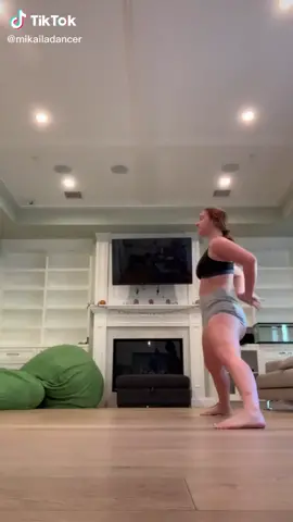 #minisoPentaClaus #mikailadancer 