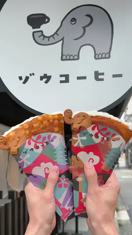 クセになるパリパリ食感のシュガーバタークレープが最高！ 店名：ゾウコーヒー 最寄り駅：梅小路京都西駅（京都） しっかり焼き上げられた生地にたっぷりバターを塗り込み、砂糖をまぶすことで心地よい甘さと香りを堪能できます！ 生地を噛んだ時にパリッとなる食感がたまらない至高の逸品でした😋 #京都グルメ #京都スイーツ #クレープ 