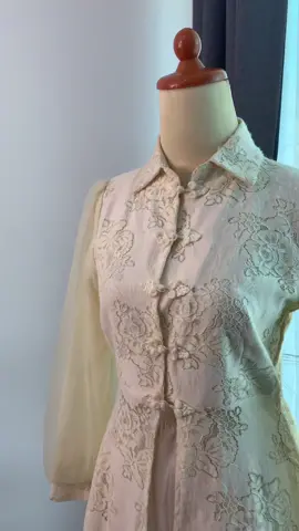 yuhuuu bestie di susana_id ada dress cheongsam yg super cantik banget😍 yuk kepoin keranjang kuningnya🛍👇🏻❤️ #dres #drescheongsam #dresses #jepan #jepang #yukcheckout🤑 