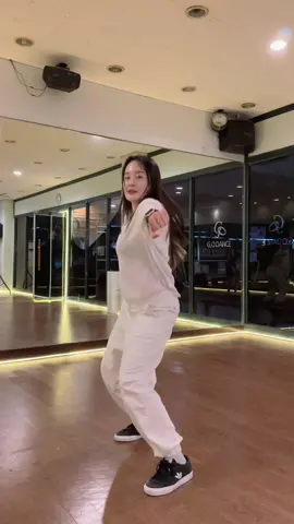 #뉴진스 #eta #newjeans #이티에이 #이티에이챌린지 #뉴진스챌린지 #challenge #dance #good #좋아요 #kpop #케이팝 #추천 #tiktok #커버댄스 